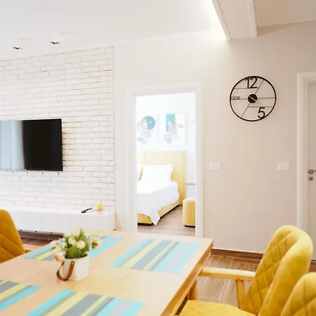 شقة Luxury At Port ساراندا